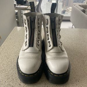 Dr Marten Sinclair Boot